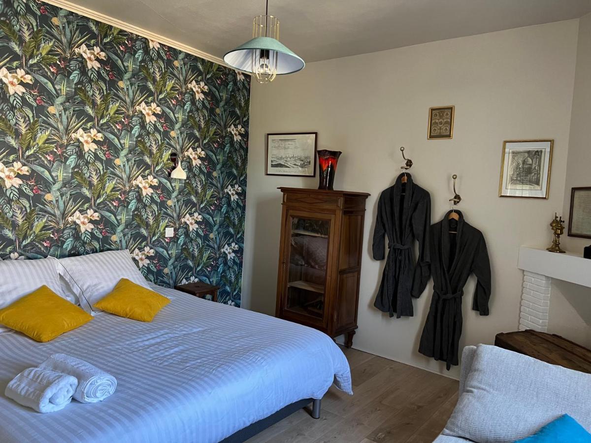 L'Escale Chambres Et Table D'Hotes Verdun-sur-le-Doubs エクステリア 写真